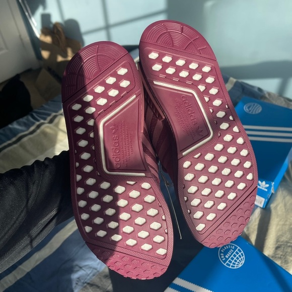 Adidas NMD_R1 Maroon - Picture 6 of 6